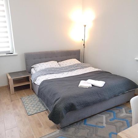 Apartamenty Centrum Lipowa 16 เบียวิสตอก ภายนอก รูปภาพ